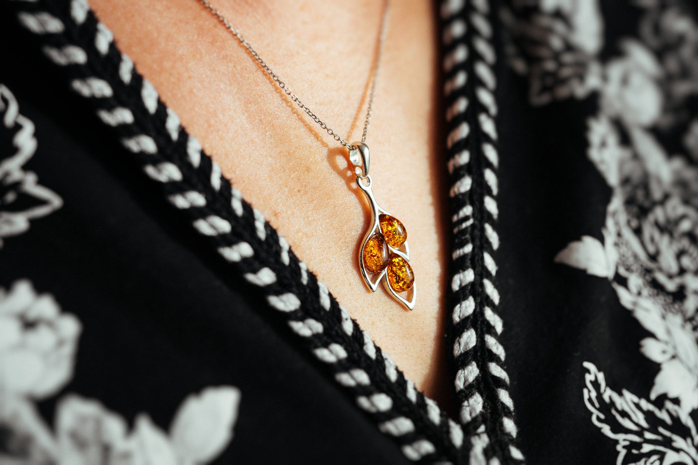 Nature's Symphony - Silver Leaf Pendant with Baltic Amber