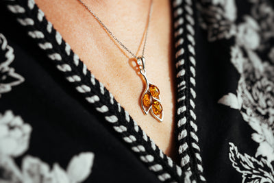 Nature's Symphony - Silver Leaf Pendant with Baltic Amber