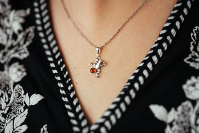 Silver Frog Pendant with Baltic Amber