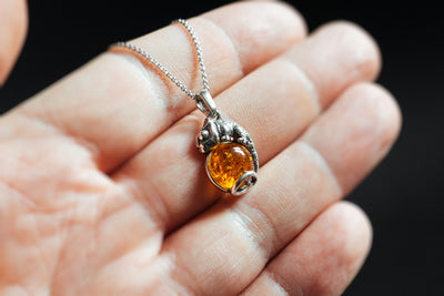 Chameleon pendant
