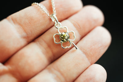 Lucky clover pendant.