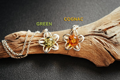 Floral Amber Pendant