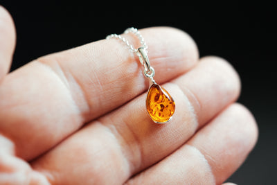 Elegant teardrop pendant